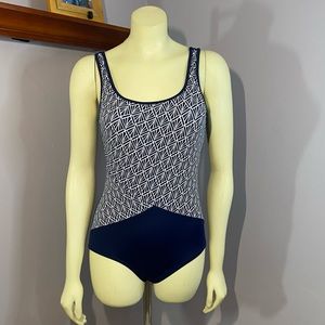 📍NEW📍Lands End 1-pc Swimsuit